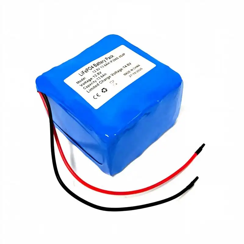 Pacco batterie LiFePO4 da 12,8V 6Ah per sistema di illuminazione stradale solare
